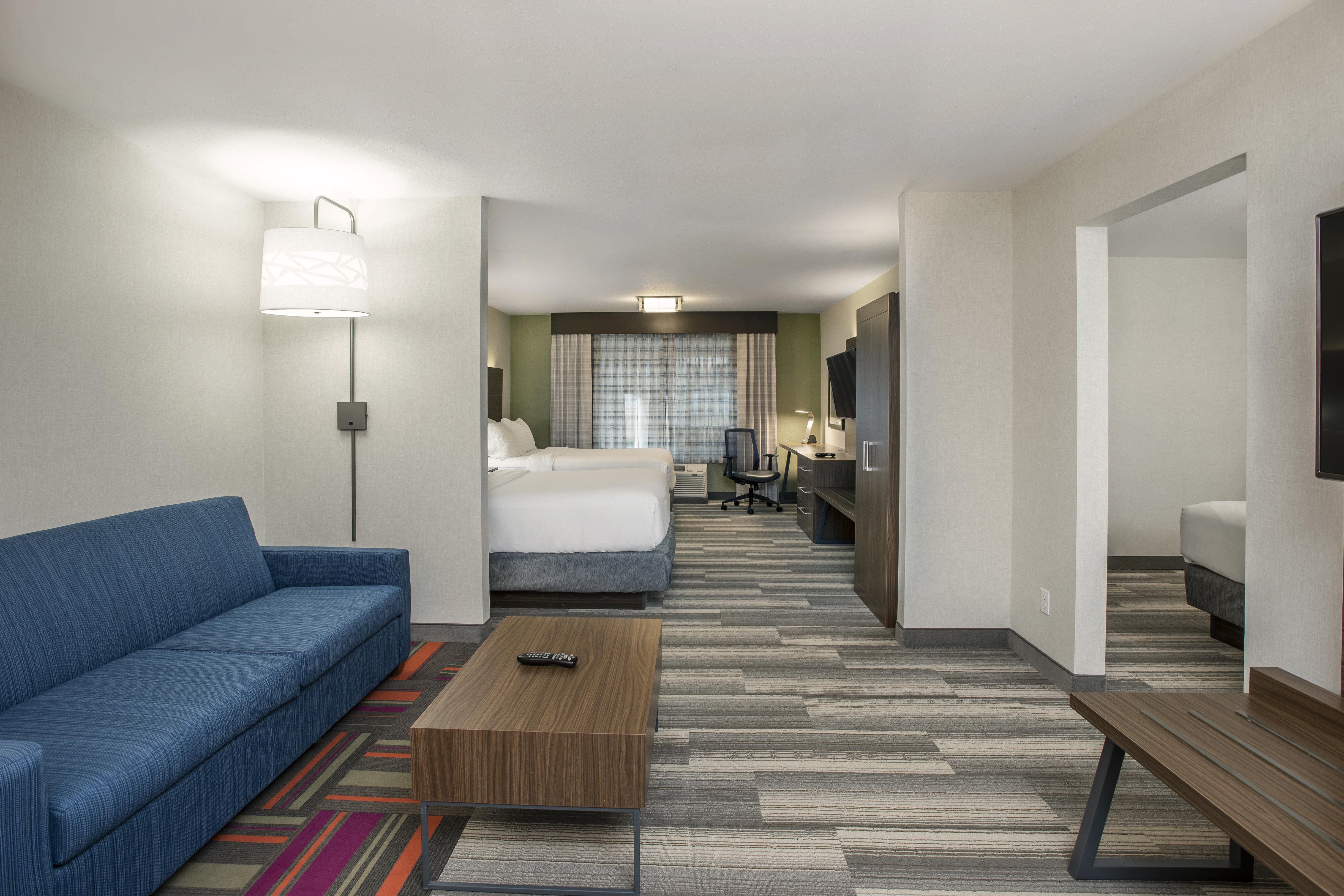 Holiday Inn Express & Suites Medicine Hat By Ihg Экстерьер фото